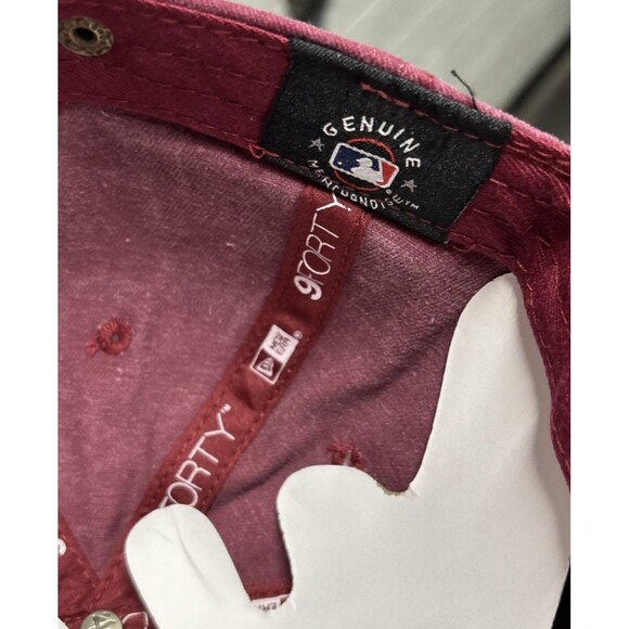 Women's New York Yankees 47 Brand Twins Distressed Strapback Adjustable Hat Cap - Picture 9 of 9